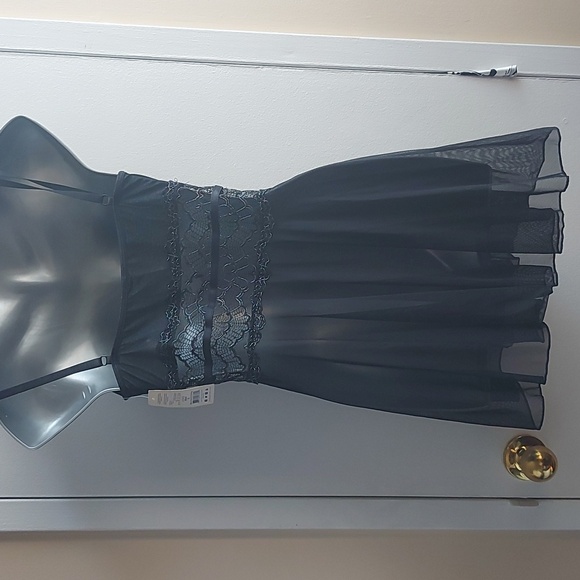 NWT Coquette Balck Lace Negligee - Picture 4 of 8